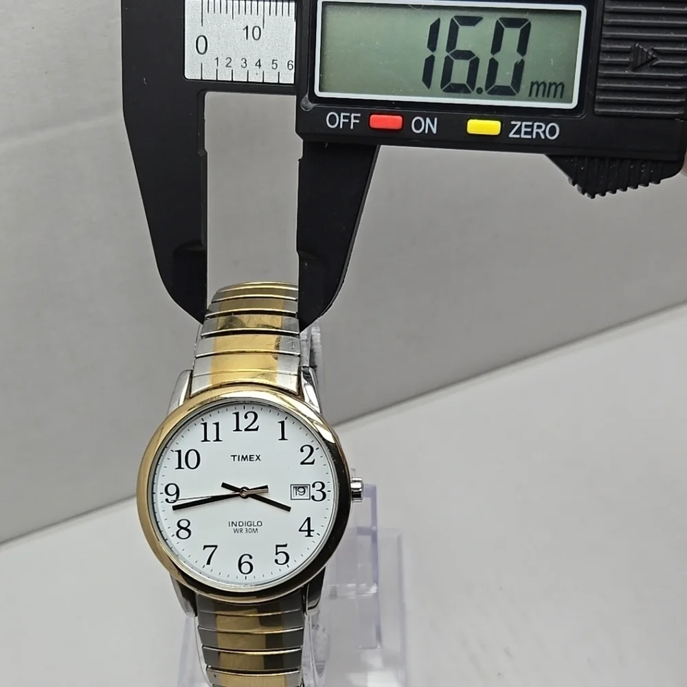 Mens Timex R6 Date Indiglo Two Tone Quartz Analog Watch New Battery